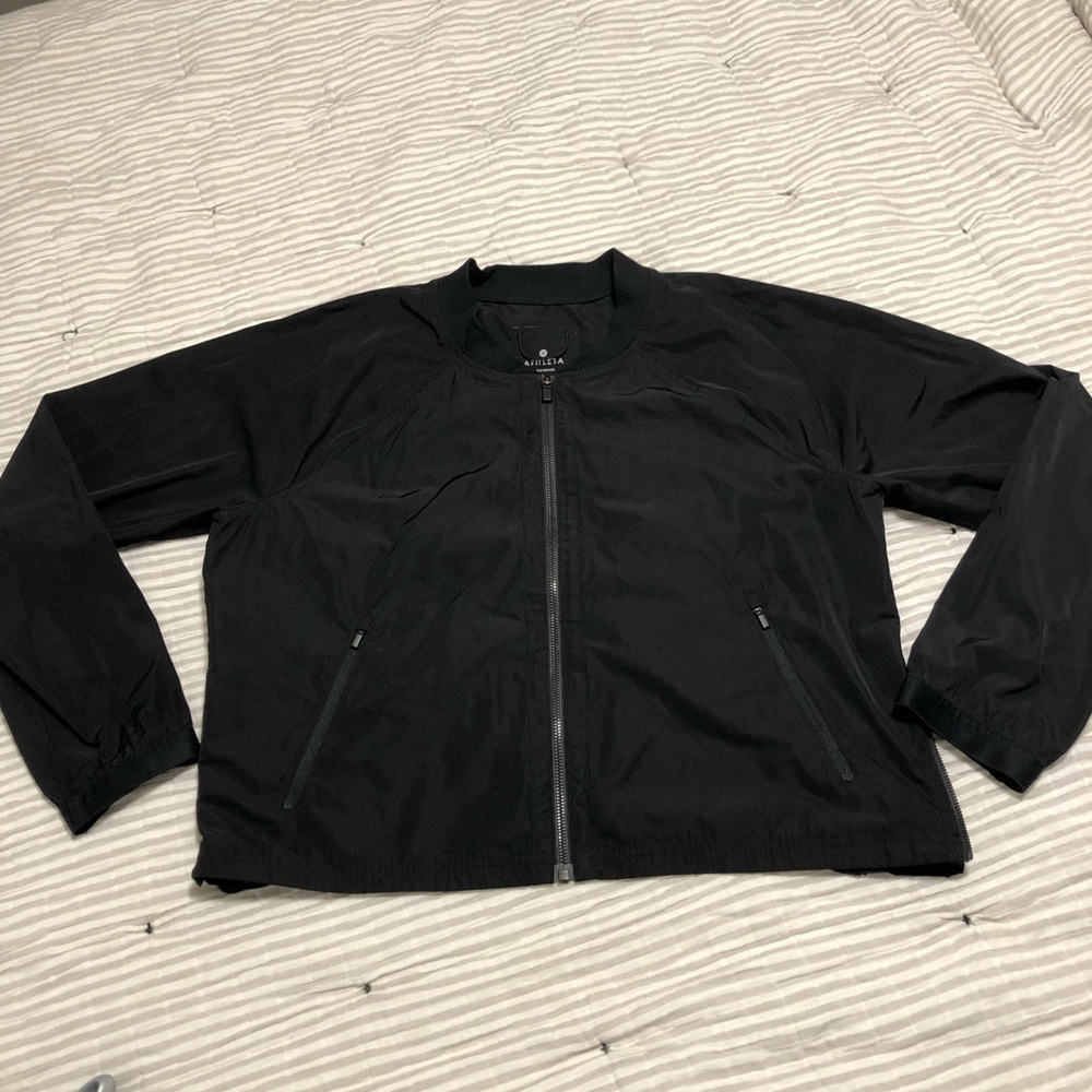 Athleta Cropped Side Zip Jacket Size L